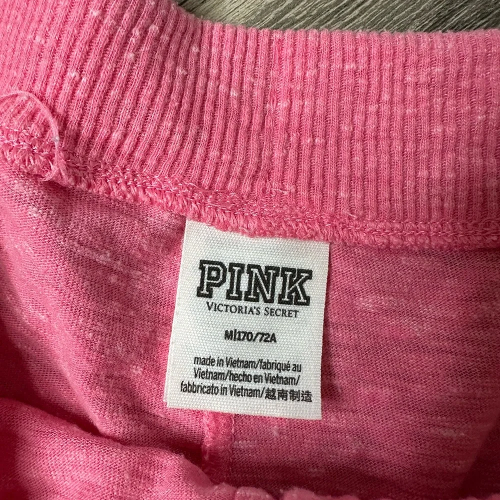 PINK Victoria’s Secret Lounge Shorts Hot Pink Drawstring Size M - Picture 2 of 3